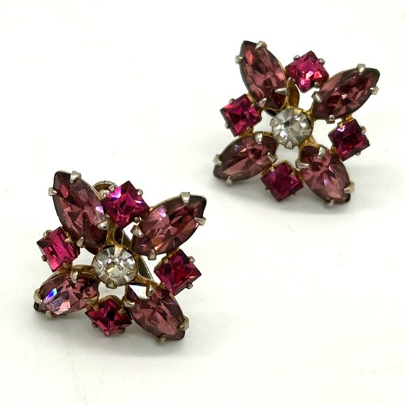 Jewelry - Vintage Floral Starburst Pink & Clear Rhinestone Silver-Tone Screw Back Earrings
